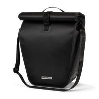 URBAN PROOF UP DISTRICT ENKELE FIETSTAS 20L. ZWART URBAN PROOF UP DISTRICT ENKELE FIETSTAS 20L. ZWART