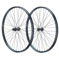 SHIMANO / GIPIEMME WIELSET 27,5 INCH / 584 THRU AXXLE CENTERLOCK 8-11 SPEED ZWART SHIMANO / GIPIEMME WIELSET 27,5 INCH / 584 THRU AXXLE CENTERLOCK 8-11 SPEED ZWART